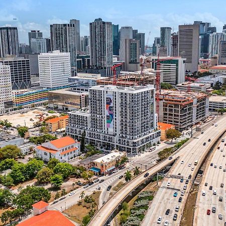 Appartamento Modern Unit In Downtown Miami With Free Parking Esterno foto