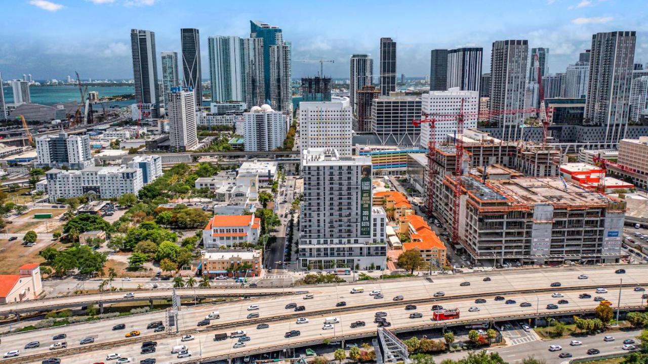 Appartamento Modern Unit In Downtown Miami With Free Parking Esterno foto