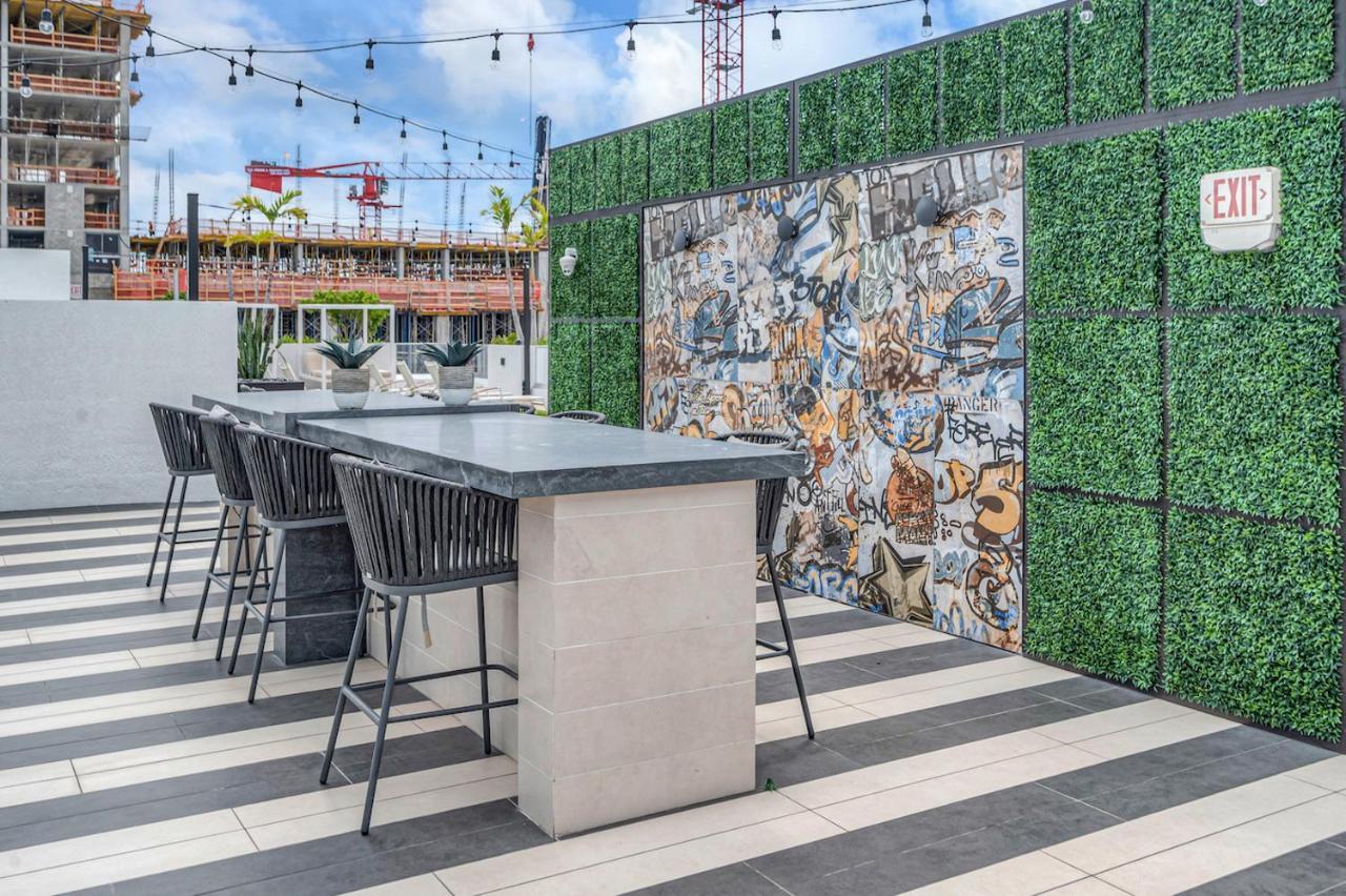 Appartamento Modern Unit In Downtown Miami With Free Parking Esterno foto