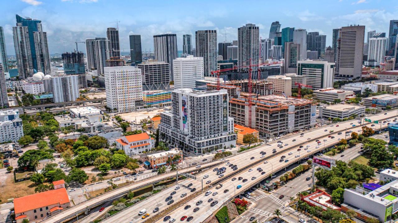 Appartamento Modern Unit In Downtown Miami With Free Parking Esterno foto