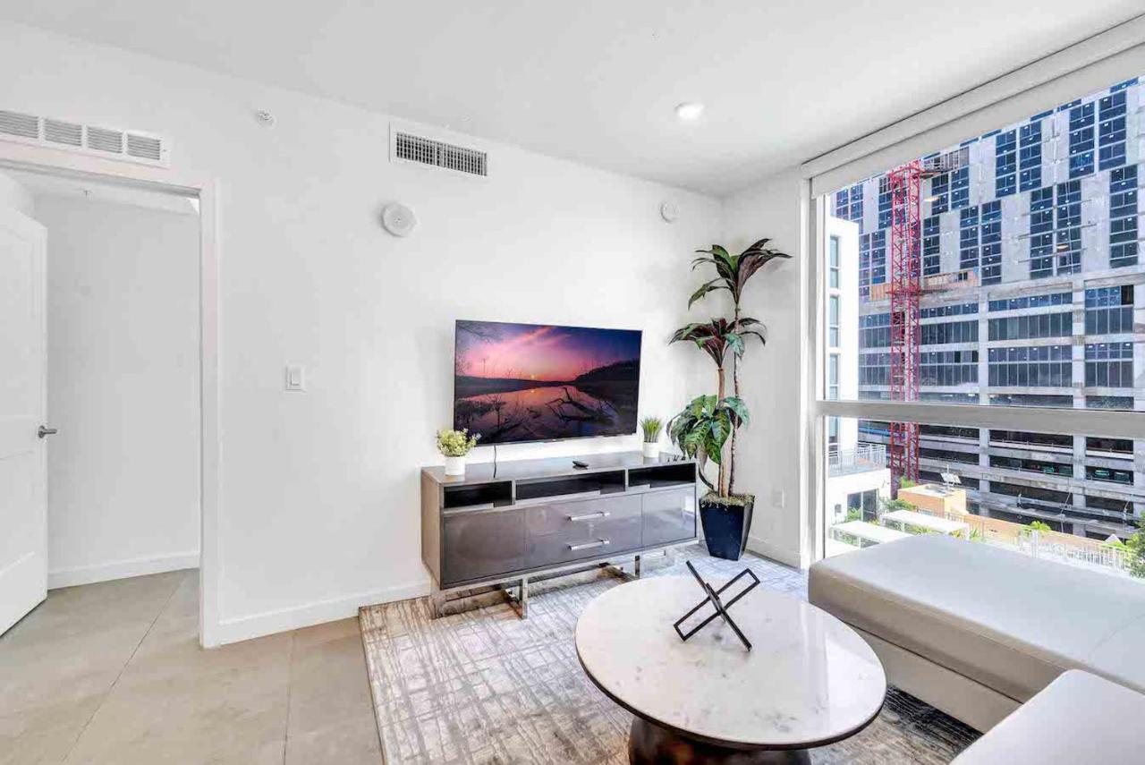 Appartamento Modern Unit In Downtown Miami With Free Parking Esterno foto