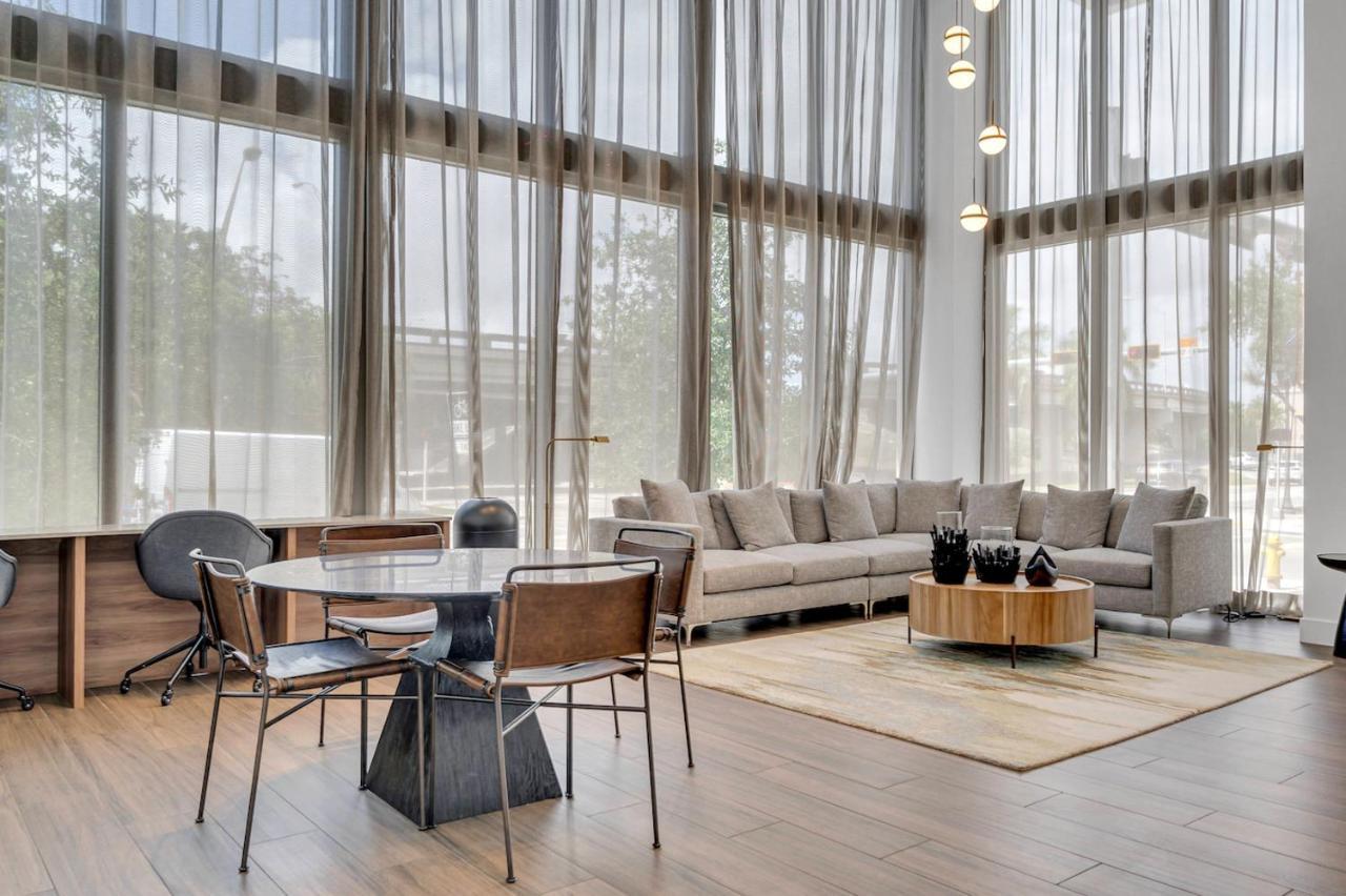 Appartamento Modern Unit In Downtown Miami With Free Parking Esterno foto